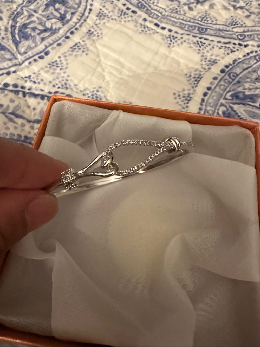 Silver Crystal Knot Bangle Bracelet - Elegant Women's Jewelry